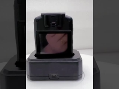 SOP-15 HD 64GB Полицейские носят телесные видеокамеры с переключателем зала